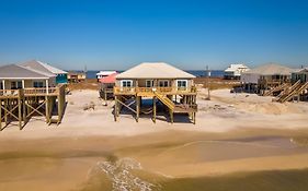 Just Beachy - 103 Tecumseh Home